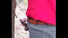 play Magere Desi-jongen trekt buiten zijn enorme monsterlul af in strakke jeans
