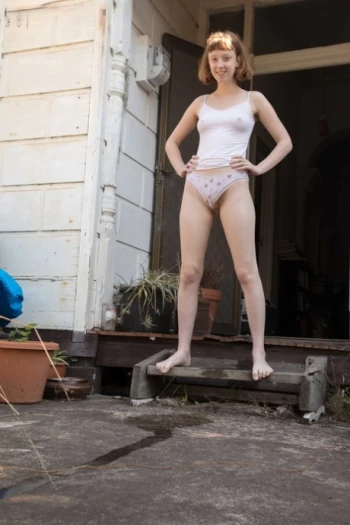 Pornstar Sondrine