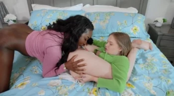 Porno Yıldızı Coco Jay